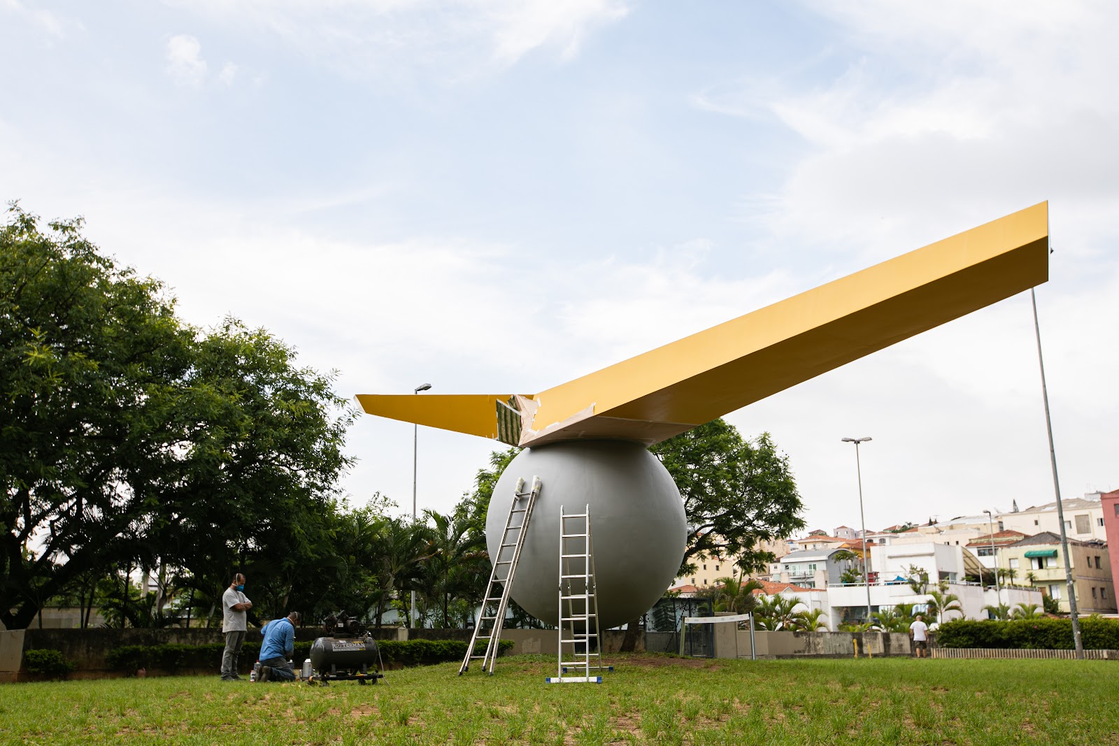 Obra de arte em espaço público restaurada pelo InfoArte Restauro em São Paulo